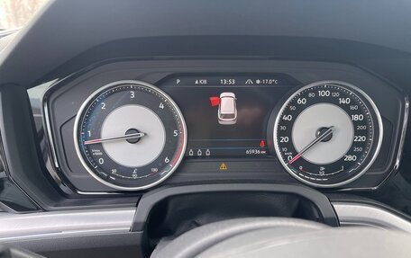 Volkswagen Touareg III, 2021 год, 6 300 000 рублей, 5 фотография