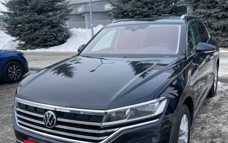 Volkswagen Touareg III, 2021 год, 6 300 000 рублей, 2 фотография