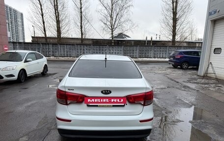 KIA Rio III рестайлинг, 2016 год, 890 000 рублей, 6 фотография