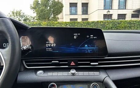 Hyundai Elantra, 2024 год, 1 700 000 рублей, 13 фотография