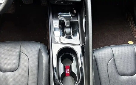 Hyundai Elantra, 2024 год, 1 700 000 рублей, 14 фотография