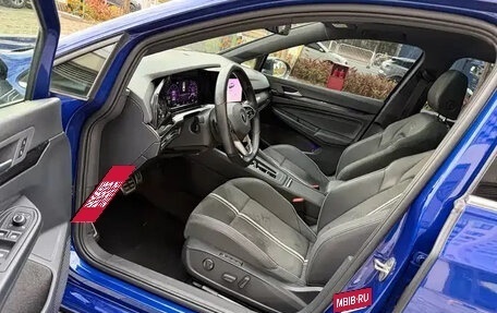 Volkswagen Golf VIII, 2022 год, 1 950 500 рублей, 9 фотография