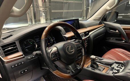 Lexus LX III, 2016 год, 5 990 000 рублей, 13 фотография