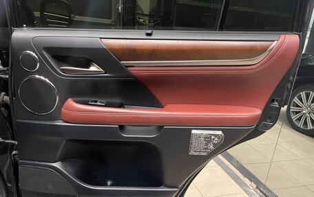 Lexus LX III, 2016 год, 5 990 000 рублей, 26 фотография