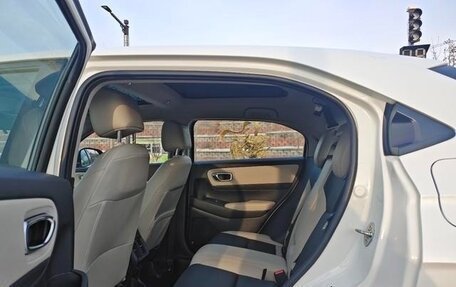 Honda Vezel, 2023 год, 2 090 000 рублей, 8 фотография