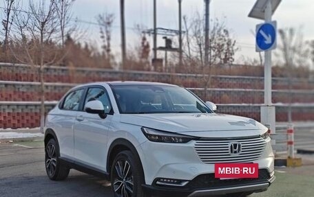 Honda Vezel, 2023 год, 2 090 000 рублей, 3 фотография