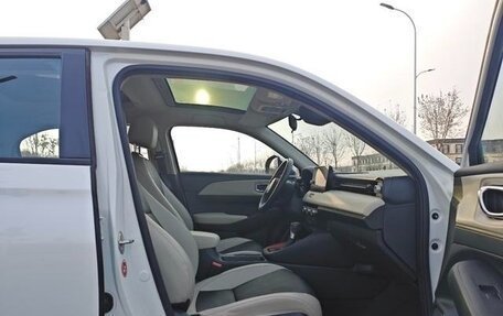 Honda Vezel, 2023 год, 2 090 000 рублей, 11 фотография