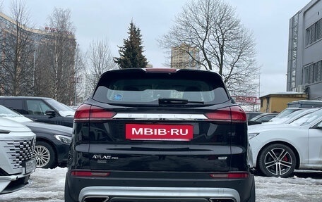 Geely Atlas, 2022 год, 2 099 000 рублей, 6 фотография