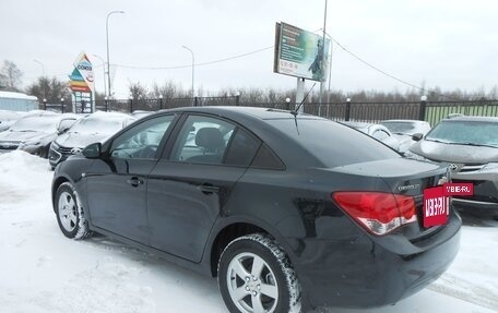 Chevrolet Cruze II, 2010 год, 698 000 рублей, 2 фотография