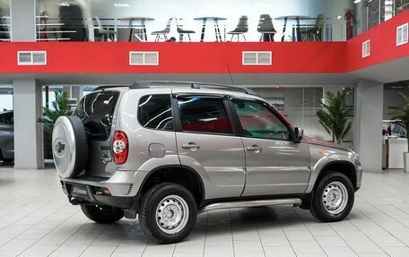 Chevrolet Niva I рестайлинг, 2014 год, 655 000 рублей, 2 фотография