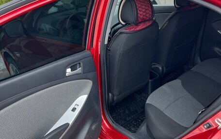 Hyundai Solaris II рестайлинг, 2012 год, 780 000 рублей, 7 фотография