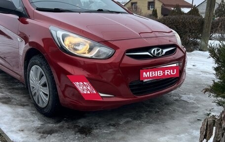 Hyundai Solaris II рестайлинг, 2012 год, 780 000 рублей, 12 фотография