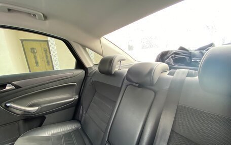 Ford Mondeo IV, 2011 год, 850 000 рублей, 11 фотография