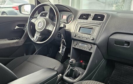 Volkswagen Polo VI (EU Market), 2013 год, 899 000 рублей, 5 фотография