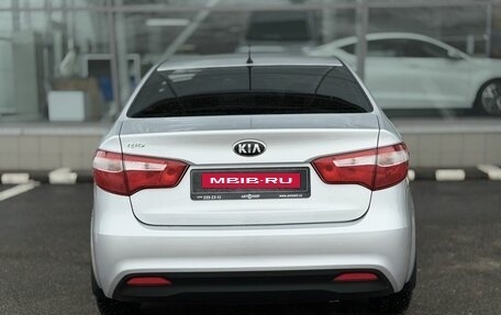 KIA Rio III рестайлинг, 2013 год, 877 000 рублей, 6 фотография