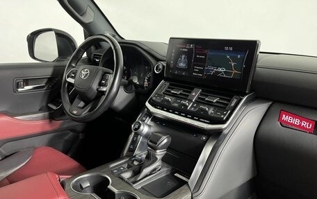 Toyota Land Cruiser, 2022 год, 8 499 000 рублей, 14 фотография