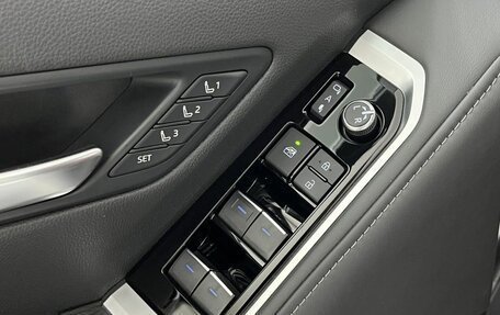 Toyota Land Cruiser, 2022 год, 8 499 000 рублей, 29 фотография