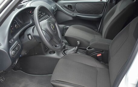 Chevrolet Niva I рестайлинг, 2018 год, 749 000 рублей, 10 фотография