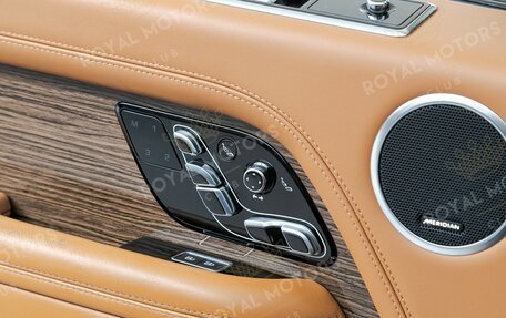 Land Rover Range Rover IV рестайлинг, 2021 год, 9 500 000 рублей, 15 фотография