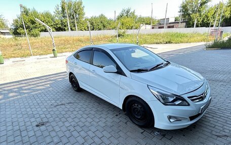 Hyundai Solaris II рестайлинг, 2014 год, 740 000 рублей, 1 фотография