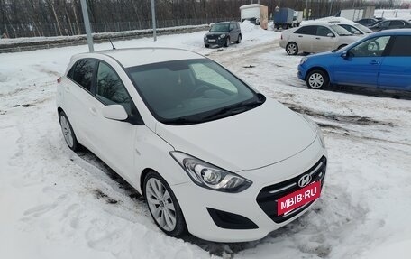 Hyundai i30 II рестайлинг, 2014 год, 920 000 рублей, 2 фотография