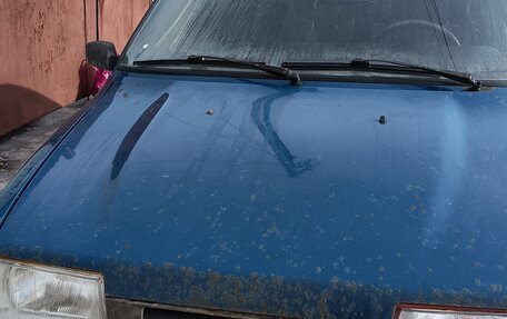 ИЖ 2126 «Ода», 2001 год, 117 000 рублей, 3 фотография