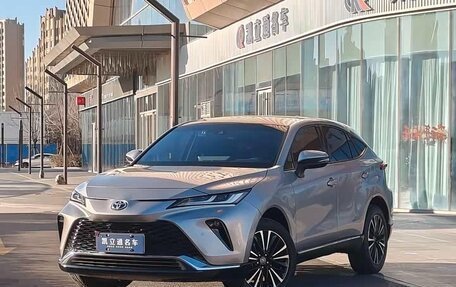 Toyota Venza, 2022 год, 4 125 000 рублей, 1 фотография