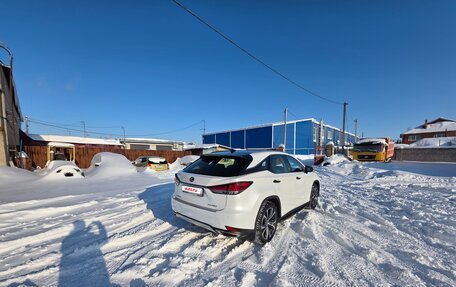 Lexus RX IV рестайлинг, 2020 год, 5 800 000 рублей, 4 фотография