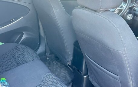 Hyundai Solaris II рестайлинг, 2014 год, 740 000 рублей, 6 фотография