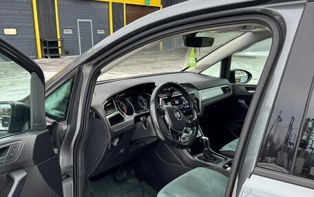 Volkswagen Touran III, 2018 год, 1 650 000 рублей, 6 фотография