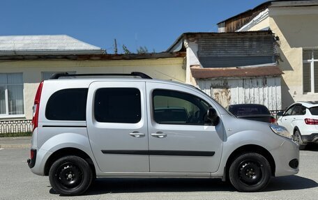 Renault Kangoo II рестайлинг, 2014 год, 700 000 рублей, 3 фотография