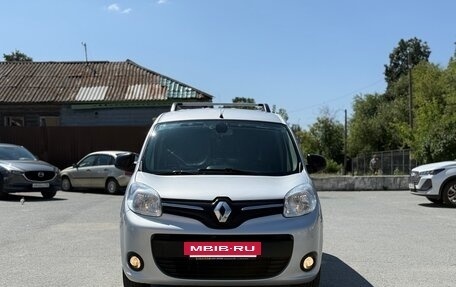 Renault Kangoo II рестайлинг, 2014 год, 700 000 рублей, 16 фотография