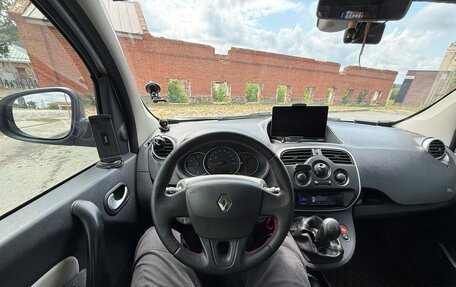 Renault Kangoo II рестайлинг, 2014 год, 700 000 рублей, 30 фотография