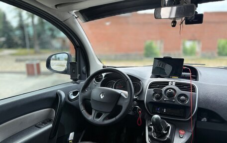 Renault Kangoo II рестайлинг, 2014 год, 700 000 рублей, 33 фотография