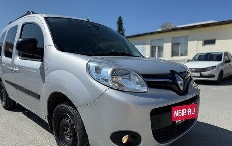 Renault Kangoo II рестайлинг, 2014 год, 700 000 рублей, 37 фотография