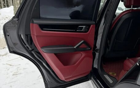 Porsche Cayenne III, 2019 год, 7 000 000 рублей, 8 фотография