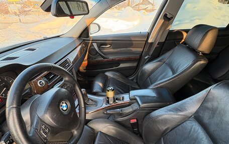 BMW 3 серия, 2005 год, 700 000 рублей, 8 фотография