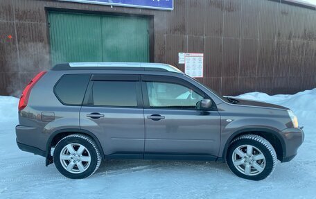 Nissan X-Trail, 2010 год, 880 000 рублей, 3 фотография