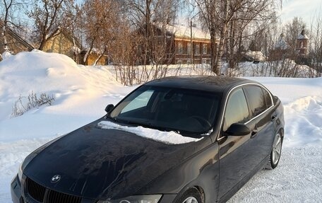 BMW 3 серия, 2005 год, 700 000 рублей, 4 фотография