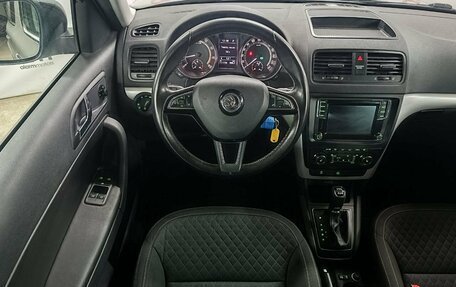 Skoda Yeti I рестайлинг, 2017 год, 1 649 000 рублей, 11 фотография