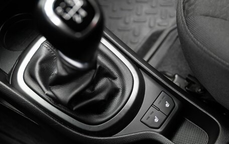 KIA Rio III рестайлинг, 2016 год, 999 000 рублей, 17 фотография