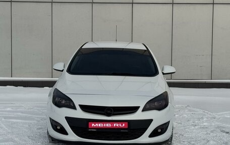 Opel Astra J, 2014 год, 950 000 рублей, 3 фотография