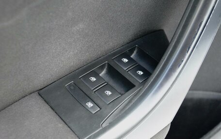 Opel Astra J, 2014 год, 950 000 рублей, 14 фотография