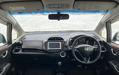 Honda Fit Shuttle I рестайлинг, 2011 год, 750 000 рублей, 12 фотография