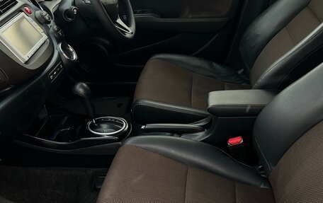 Honda Fit Shuttle I рестайлинг, 2011 год, 750 000 рублей, 20 фотография