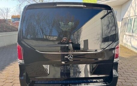 Mercedes-Benz V-Класс, 2024 год, 16 490 000 рублей, 5 фотография