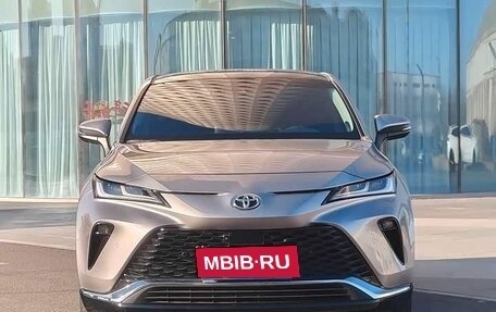 Toyota Venza, 2022 год, 4 125 000 рублей, 3 фотография