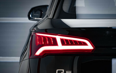 Audi Q5, 2019 год, 2 875 000 рублей, 37 фотография