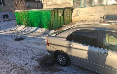 Toyota Corolla, 2003 год, 700 000 рублей, 4 фотография