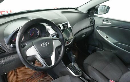 Hyundai Solaris II рестайлинг, 2012 год, 678 000 рублей, 9 фотография